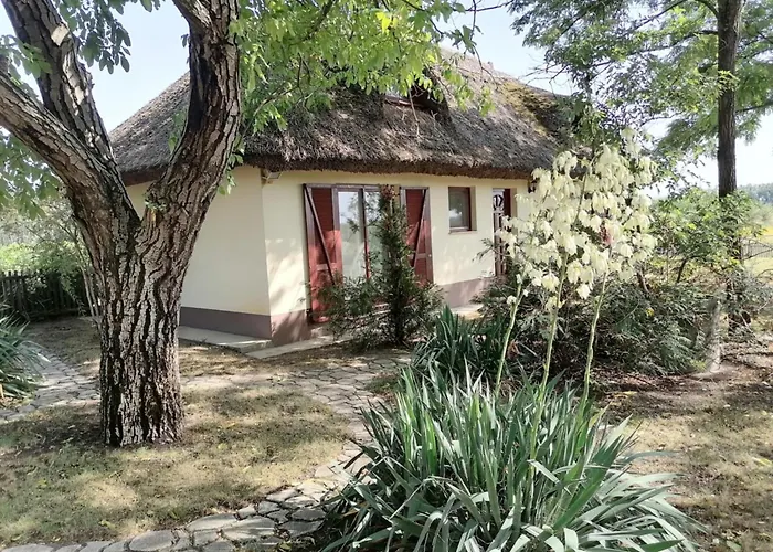 度假居 Nadas Tanya 2 Maisons En Pleine Nature Et Piscine